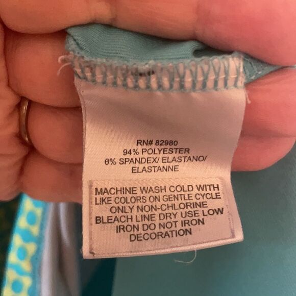 Bette & Court sleeveless top - Picture 4 of 5